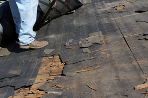 Roof removal & replacement